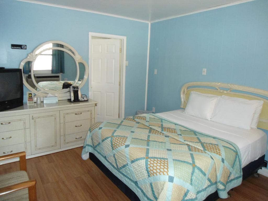 Flower Field Inn And Cottages Stroudsburg ภายนอก รูปภาพ